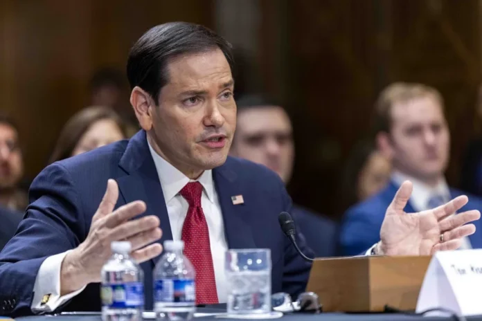 Rubio advierte sobre peaje en Ormuz.