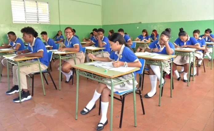 Convocatoria de estudiantes para Pruebas Nacionales