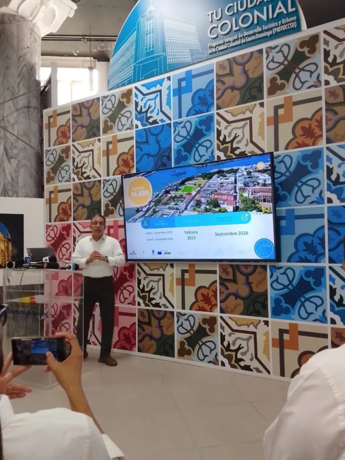 Remodelación de la Ciudad Colonial en progreso.