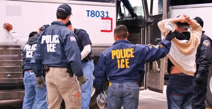 Inmigrante fallecido bajo custodia de ICE.