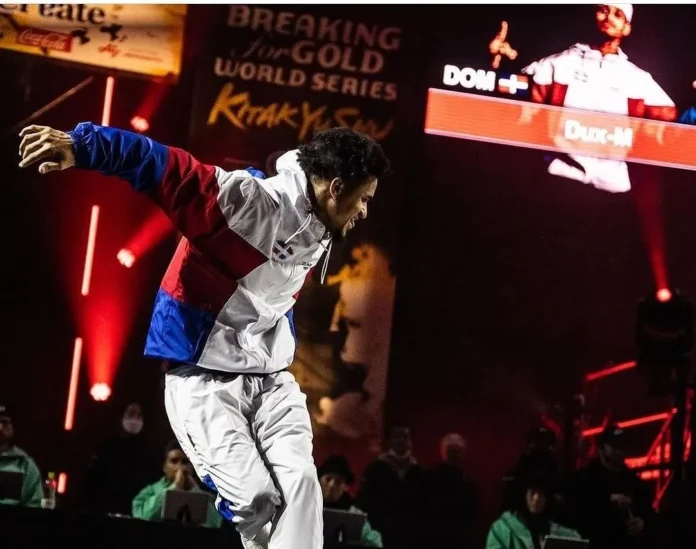 Xavier Mendoza Tiburcio en competencia de Break Dance