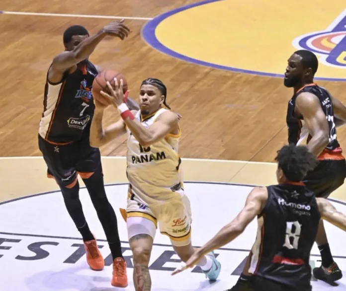 Metros celebran victoria sobre Titanes en LNB.