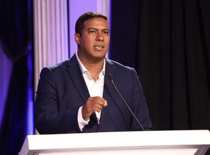 Juntos por el Perú defiende a Roberto Sánchez