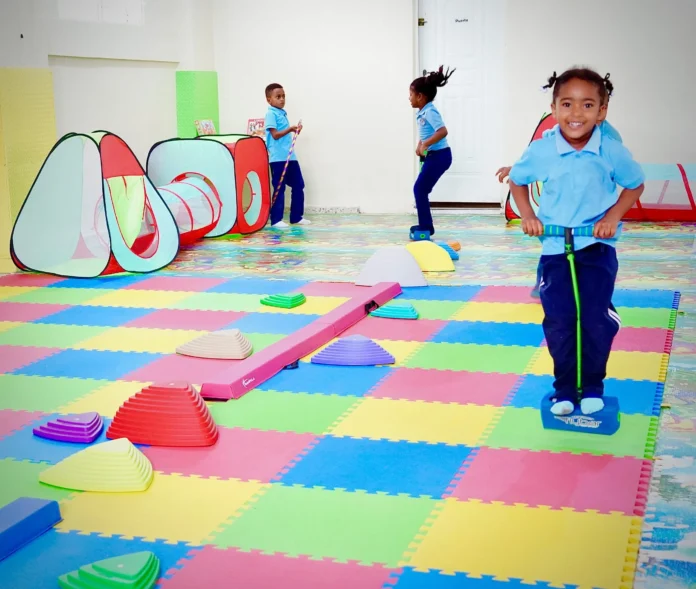 Inauguración del Aula de Motricidad en Azua