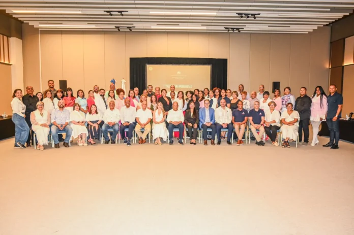 Taller sobre periodismo ético y VIH