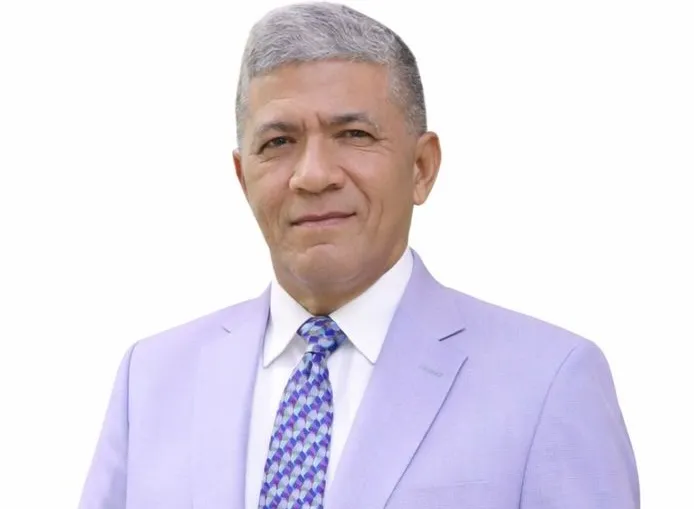 Julián Sosa propone reactivar investigación en UASD.