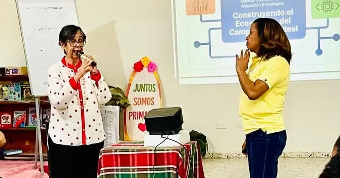 Capacitación para facilitadores del campamento.