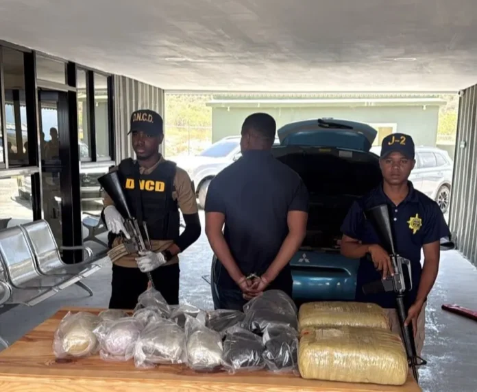 Hombre arrestado con marihuana en Barahona