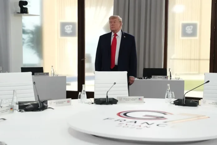Trump considera sanciones al petróleo ruso.