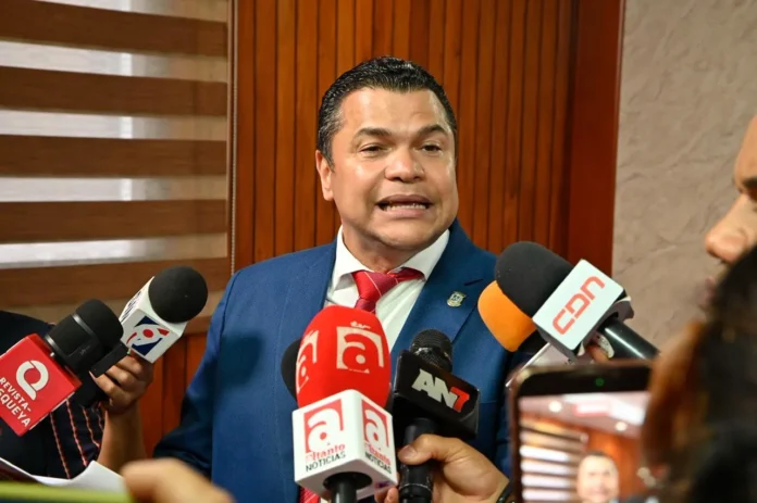 Tobías Crespo advierte sobre aumento de precios.