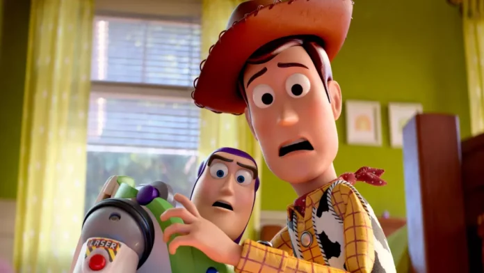 Toy Story 5 lidera taquilla con éxito.