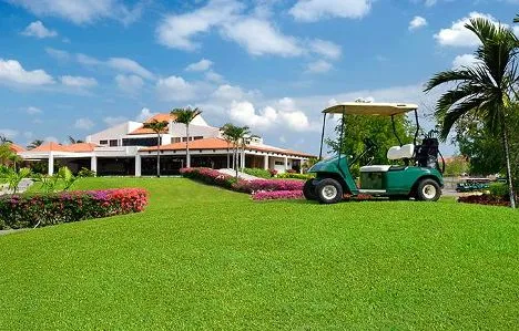 Regreso de familias desalojadas en Metro Country Club