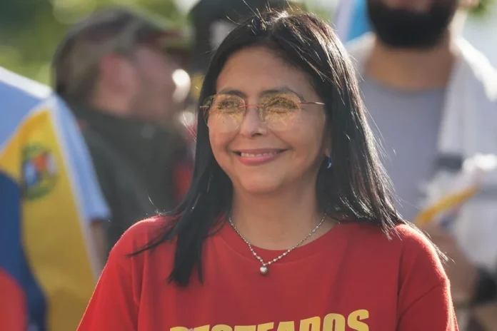 Delcy Rodríguez agradece a Elon Musk.