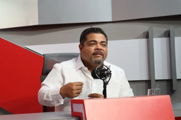 SNTP condena agresión a periodista Robert Arvelo