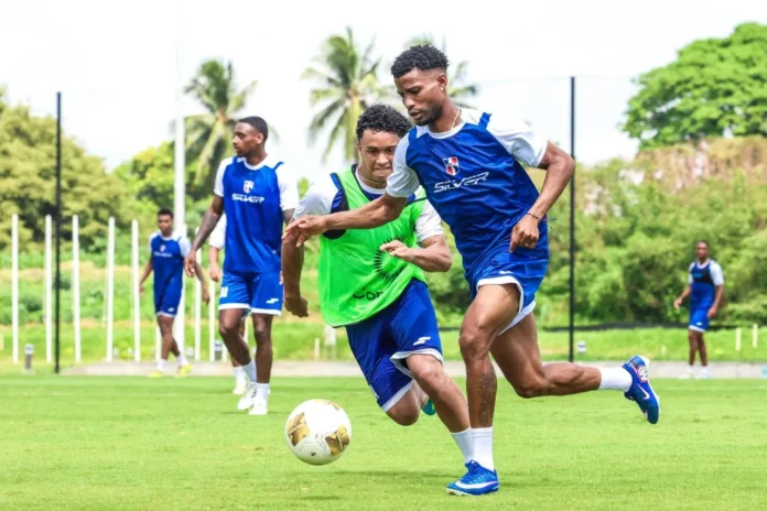 Dominicanos motivados para enfrentar a Panamá.