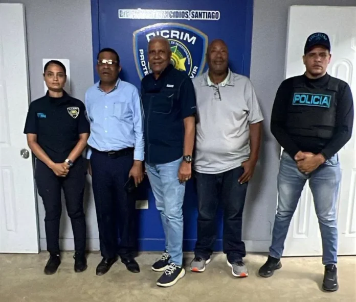 Policía encuentra a hombre desaparecido en Santiago.