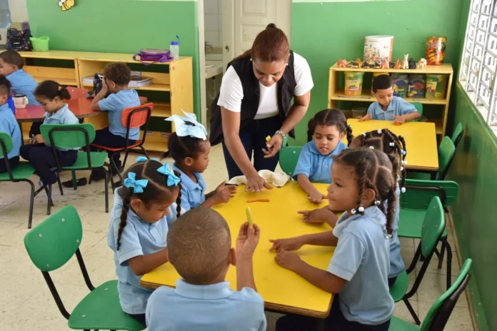 Evaluación docente con alto cumplimiento 2023