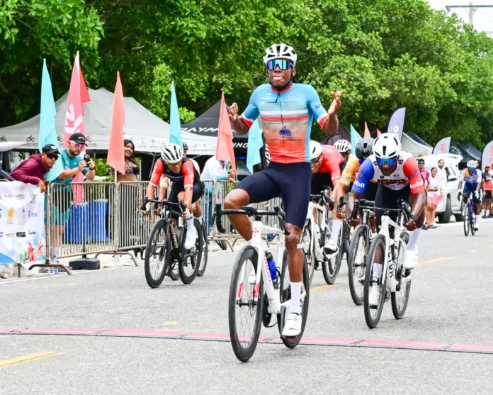 Fraily Gómez campeón élite Punta Cana Grand Prix