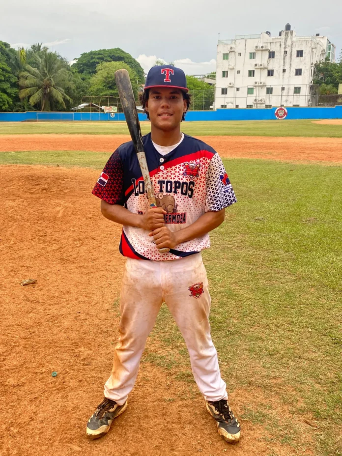 Topos y Caballos triunfan en torneo juvenil.