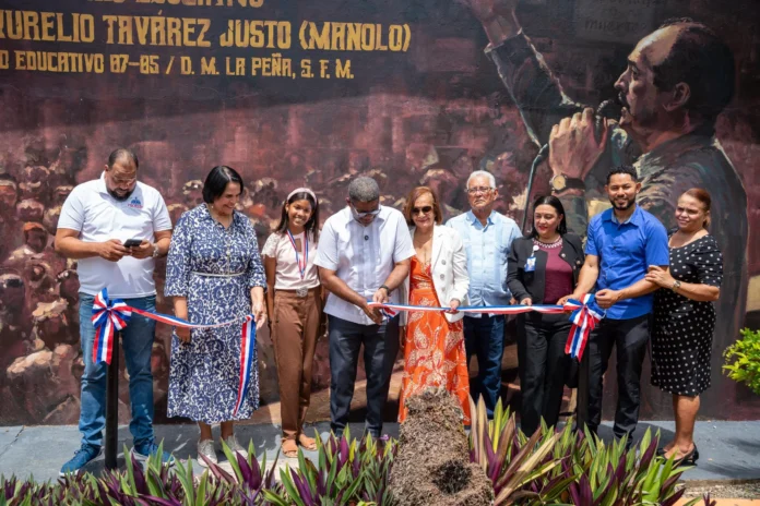 Inauguración del Paseo de los Colores.