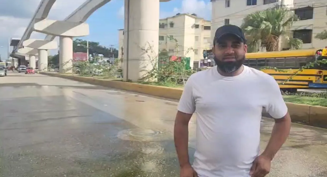 Fuga de agua en Cienfuegos, Tamboril.
