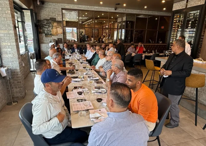 Francisco Javier García presenta propuesta en NY.