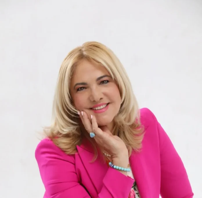 Yolanda Tapia celebra 26 años de Primerísimas.