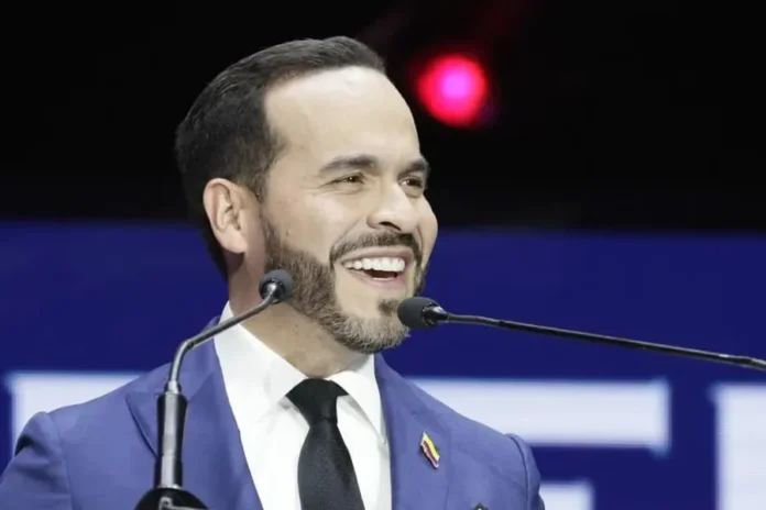 Abelardo de la Espriella vota en Barranquilla.