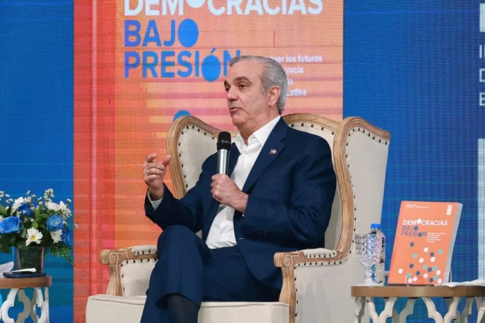 Abinader destaca estabilidad política en República Dominicana