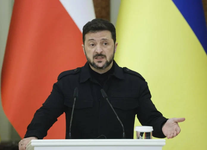 Zelenski anuncia operación de influencia contra Rusia