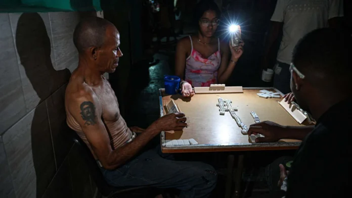 Apagones en Cuba afectan al 67% del país.