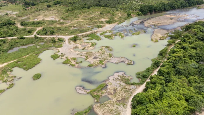 Restauración del río Haina en progreso.