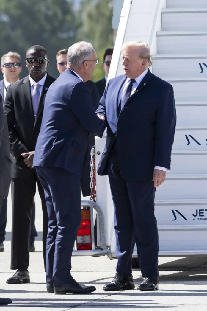 Trump llega a Ginebra para cumbre G7