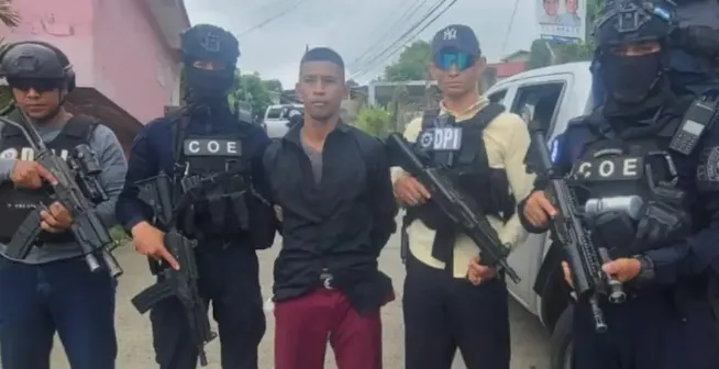 Detención judicial de El Gato Negro.