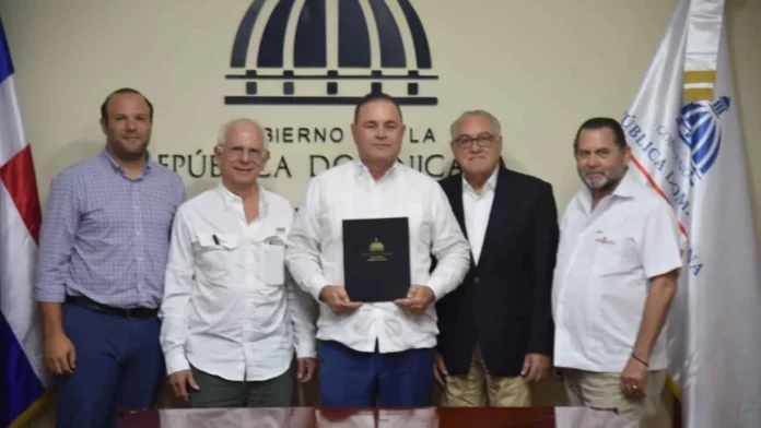 Gobierno extiende subsidio a fertilizantes agrícolas.