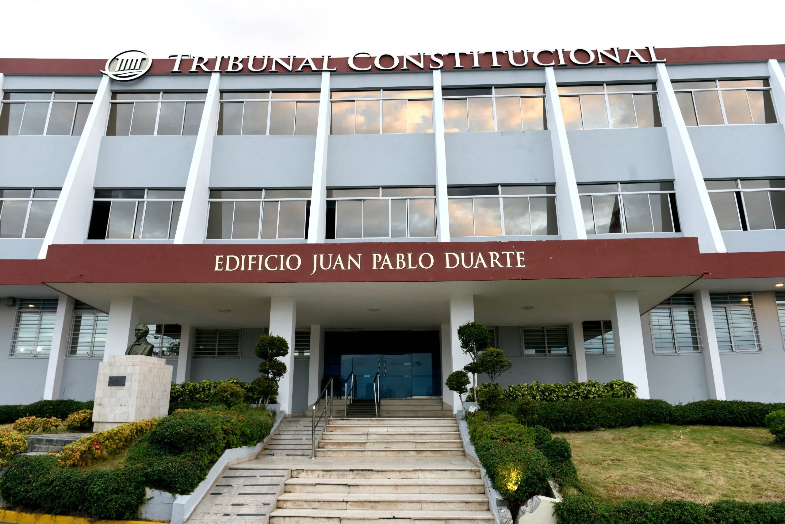 CMD impugna nuevo Código Penal en Tribunal.