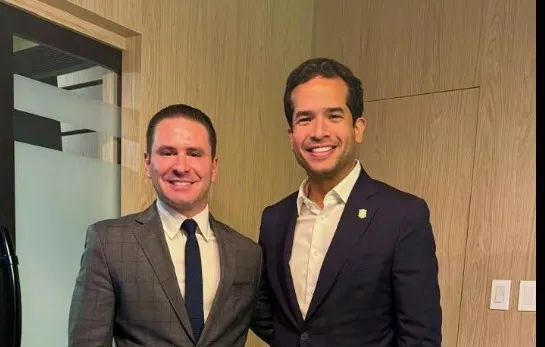 Guillermo Julián Jiménez apoya a Omar Fernández.