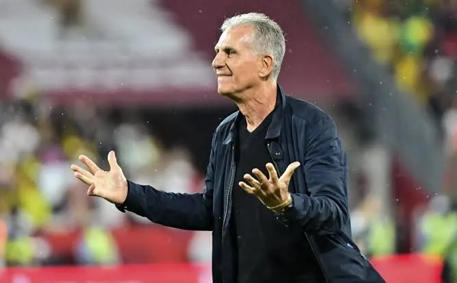 Carlos Queiroz celebra empate de Ghana contra Inglaterra.