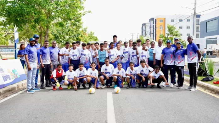 Jornada deportiva y de salud en Ciudad Juan Bosch