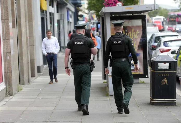 Arresto por intento de decapitación en Belfast.