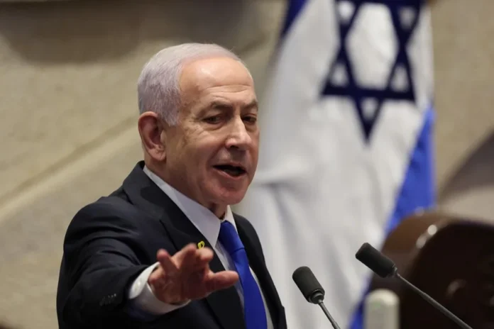 Netanyahu intensifica operaciones militares en Líbano.