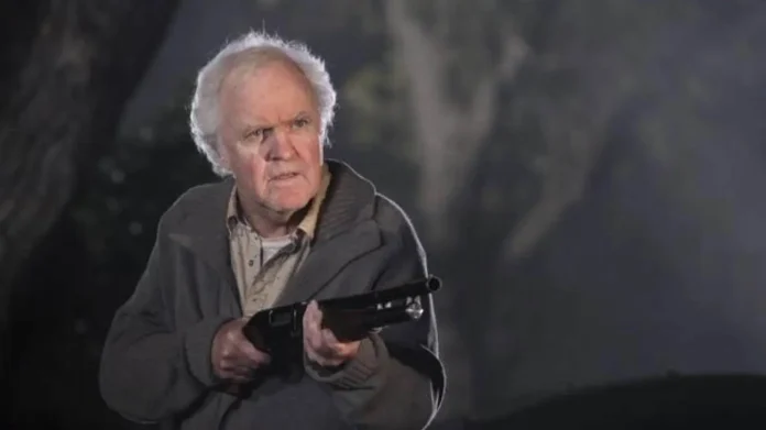James Handy, actor, fallece apuñalado en Los Ángeles.