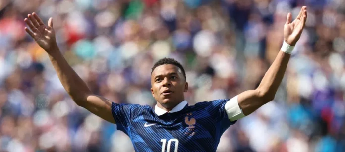 Francia vence a Irak 3-0 en Mundial