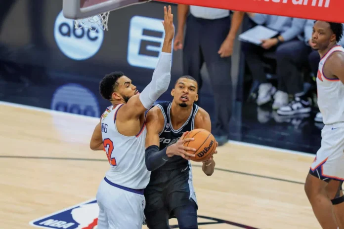 Knicks y Spurs en finales de NBA.