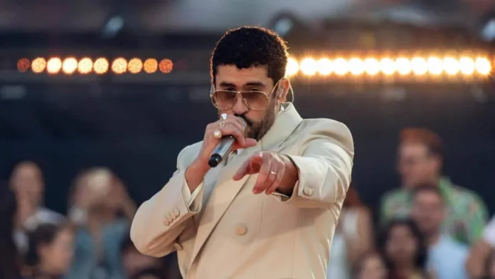 Latinoamericanos celebran concierto de Bad Bunny.