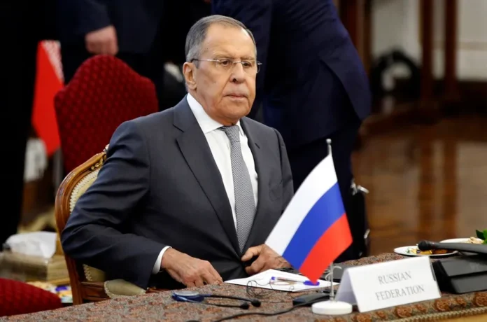 Lavrov critica la guerra de Biden y Trump.