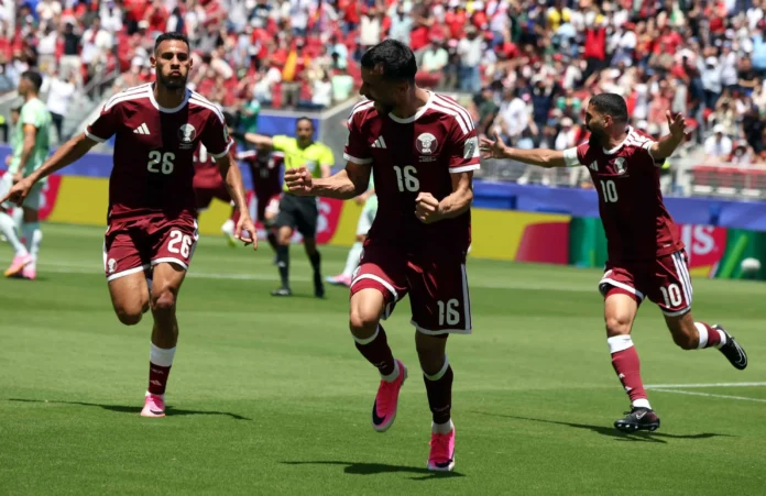 Khoukhi celebra gol histórico en Mundial