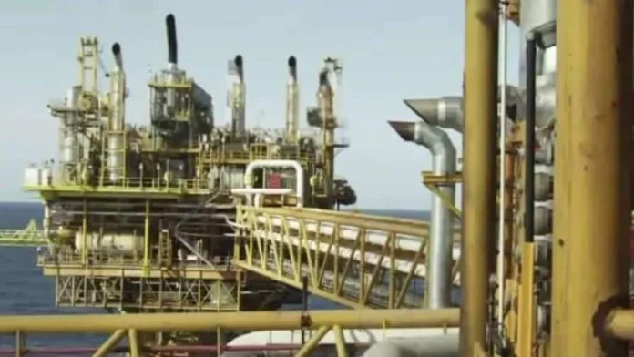Venezuela y Repsol firman acuerdo energético.
