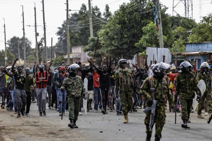 Protestas en Kenia contra centro antiébola.