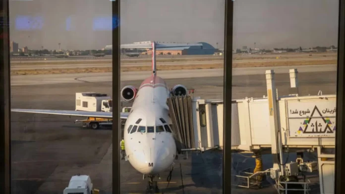 Vuelos reanudados en aeropuerto de Teherán.